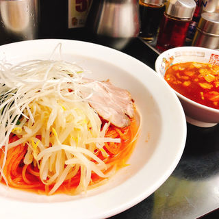 韓国風つけ麺(馬賊 浅草本店)