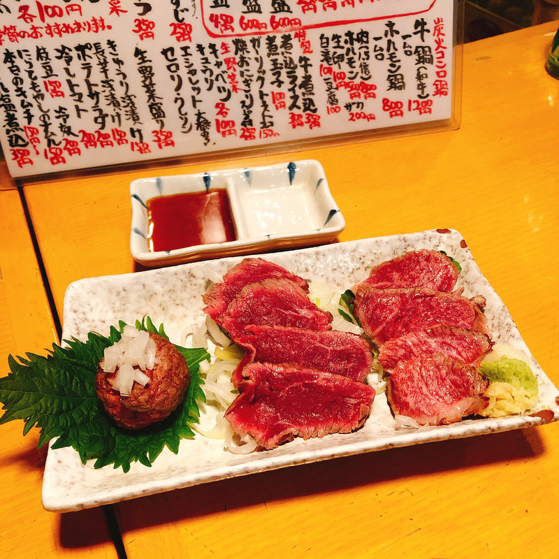 赤身冷製皿(牛の四文屋 中野店)