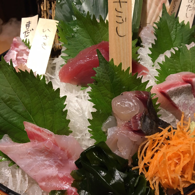 刺身9点盛り(魚盛 大宮店)