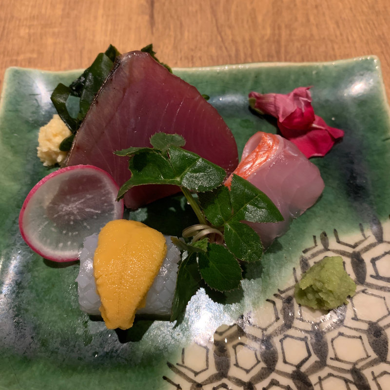 お造り3点盛り合わせ(UONOSU)