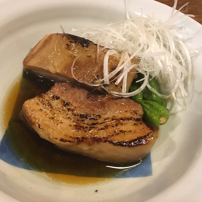 豚の角煮(そば処 関やど)