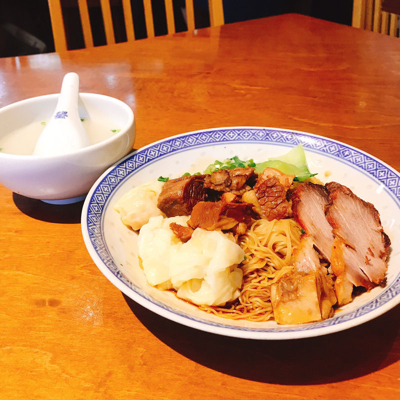 全部具入りつゆなし麺(香港麺 新記)