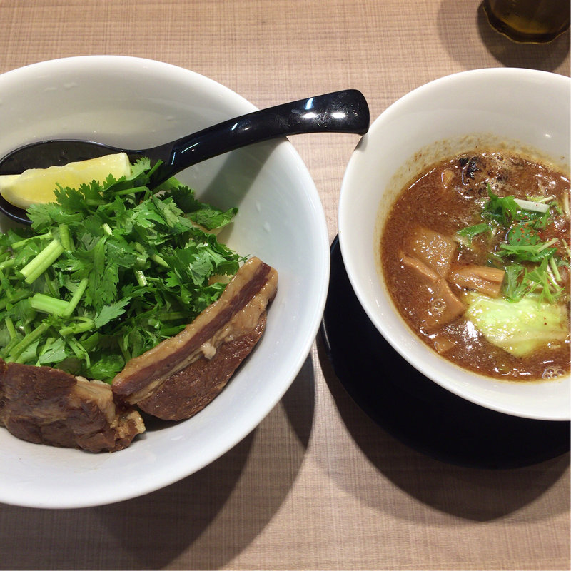 GaGaNaホルモンつけ麺レディースサイズ＋パクチートッピング(ガガナ ラーメン （Gagana RAMEN）)