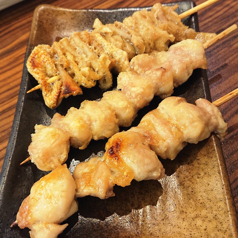 焼き鳥盛り合わせ（3本：塩）(海産物居酒屋 さくら水産 川崎駅前２号店)
