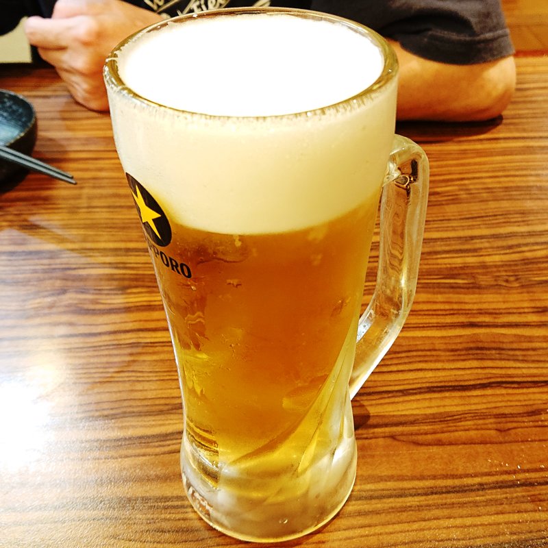 生ビール（中）(海産物居酒屋 さくら水産 川崎駅前２号店)