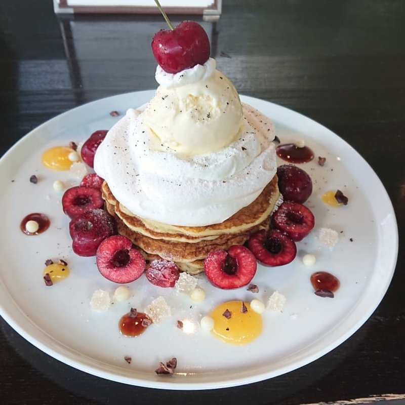とろけるチェリーボンボン♪パンケーキ(adito)