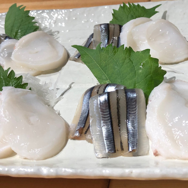 キビナゴとタコのお刺身(離島キッチン 札幌店)