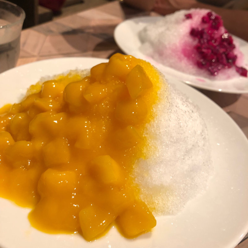 マンゴーマンゴーかき氷(Kitchen & Market)