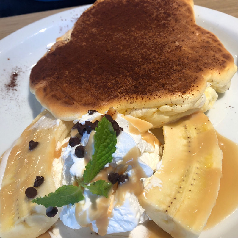 スフレワッフルパンケーキ キャラメルバナナ&チョコ(メロウ ブラウン コーヒー イオンモール京都桂川店 （MELLOW BROWN COFFEE）)