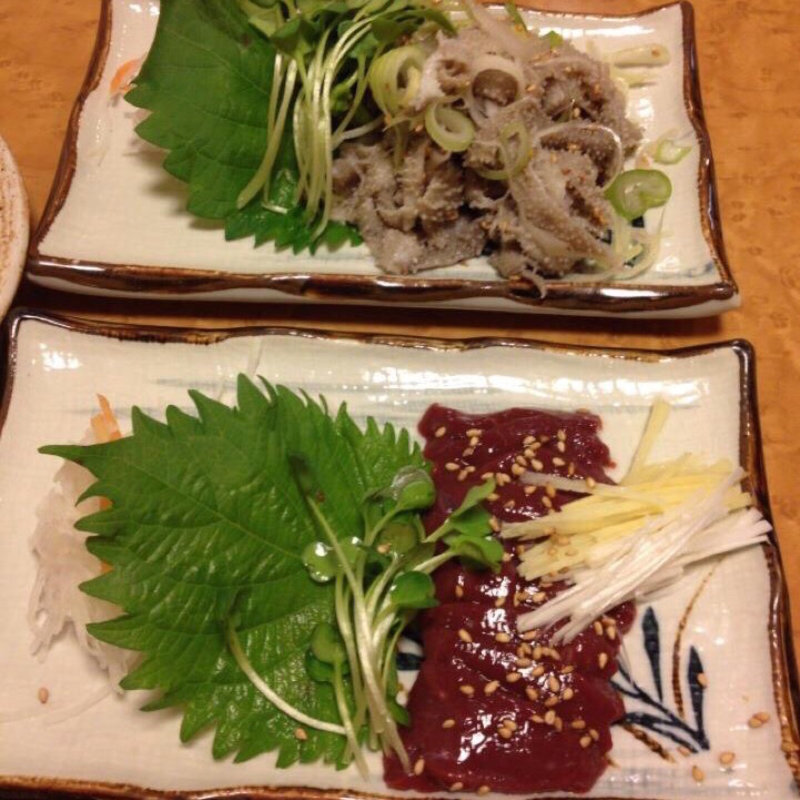 センマイ刺し ユッケ(炭火焼肉味楽来)