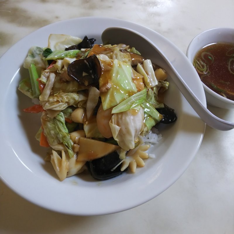 中華丼(新雪園)