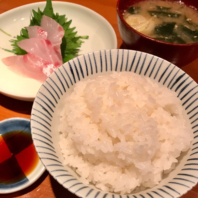 アオダイの刺身(定食サトウ)