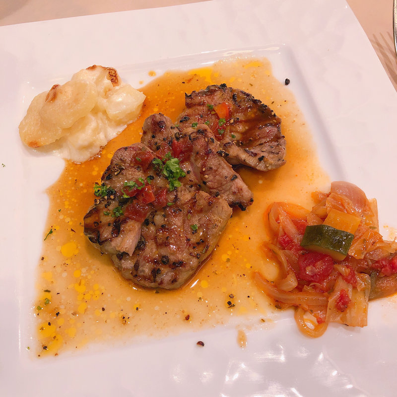 仔羊のグリル(ブション・ドール)