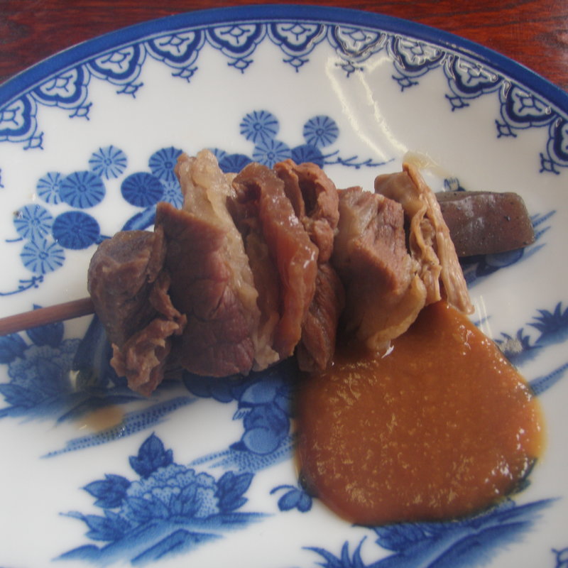 おでんのスジ肉(純手打うどん よしや )