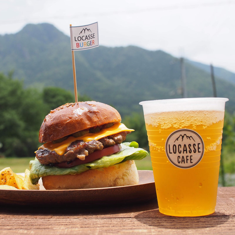 チーズバーガー(LOCASSE CAFE LOCASSE TAMBA )