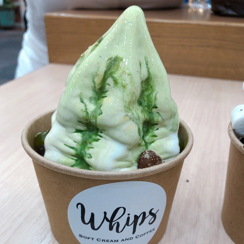 ピスタチオ 抹茶 （ソフトクリーム）(Whips 阪急西宮ガーデンズ店)