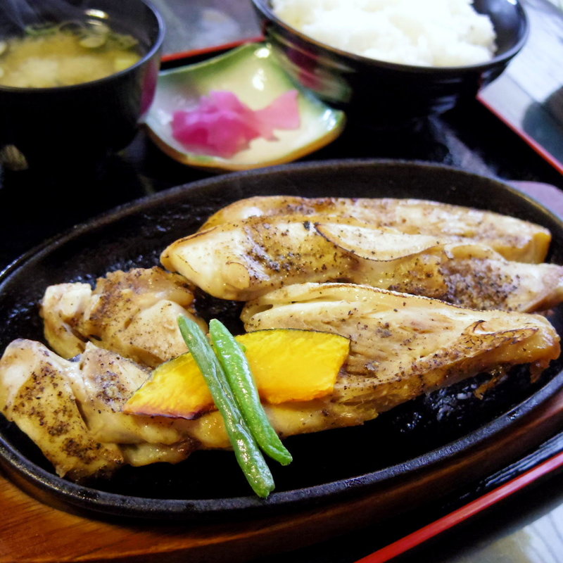 メカジキのカマトロステーキ定食(北かつまぐろ屋 田中前店 )