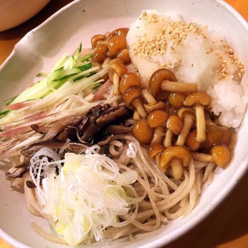 なめこおろしそば(そじ坊)