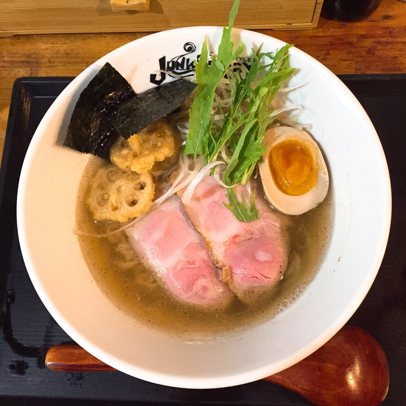 アゴ(飛魚)出汁そば(らーめんstyle JUNK STORY （ラーメンスタイルジャンクストーリー）)