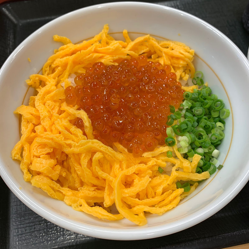 天然いくら丼(なか卯 西新宿店 )