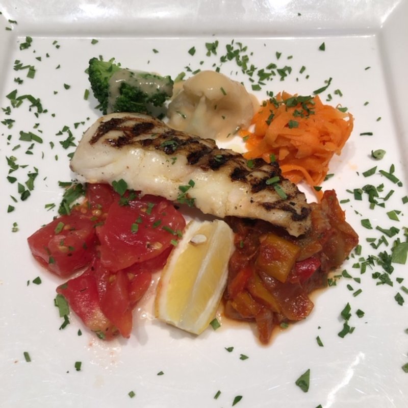 本日のランチ(ブーランジェリー ア・ラ・ドゥマンド （Boulangerie la Demande）)