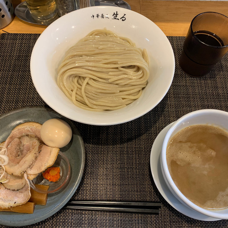 特製濃厚塩中華そば(中華蕎麦生る)