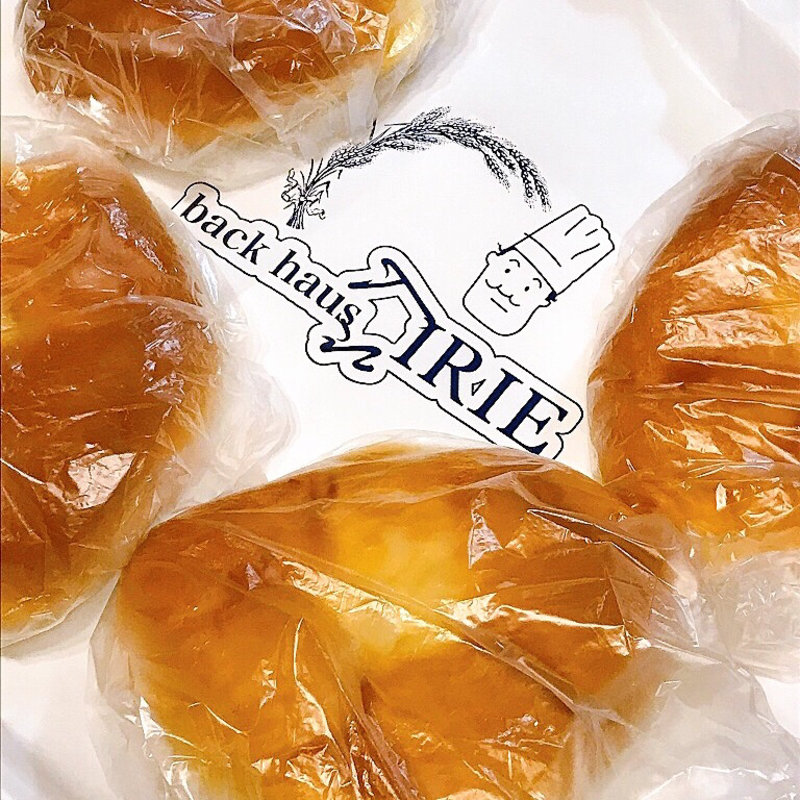 クリームパン(バックハウスイリエ 大丸梅田店)