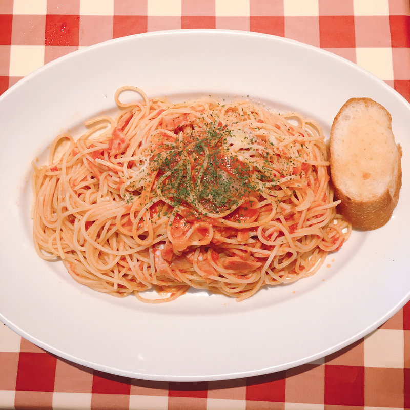 ベーコンとオニオンのアマトリチャーナ(イタリア食堂ＴＯＫＡＢＯ神楽坂店)