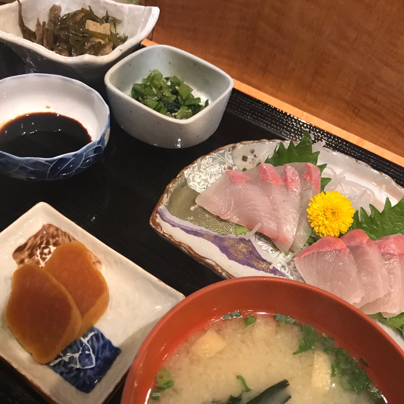 (家庭料理 花のれん)