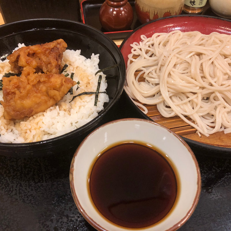 鳥から丼セット(小諸そば 新南口店)
