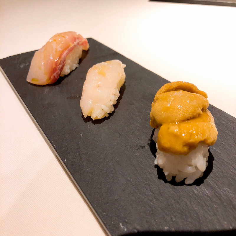 オイル寿司(ヤマガタ サン ダン デロ)