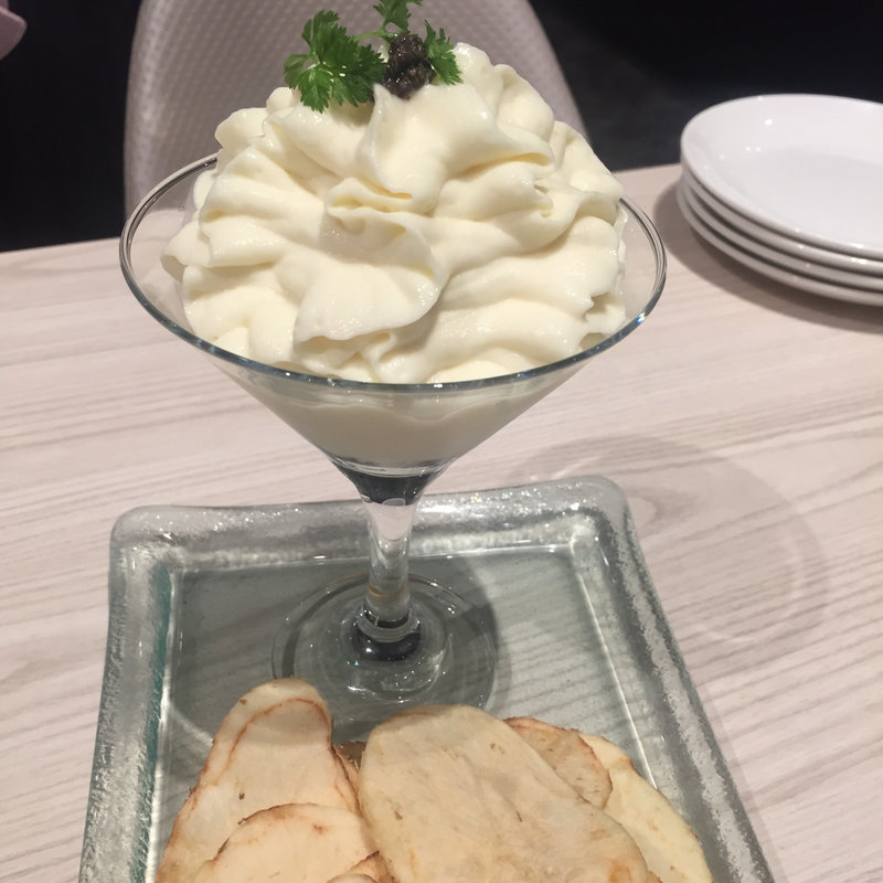 トリュフ香るなめらかポテトサラダ(俺のフレンチ 博多)