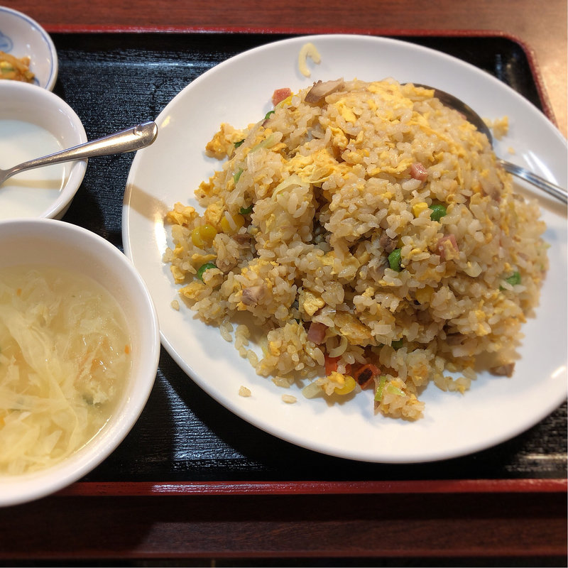 五目チャーハン(中華居酒屋 福園 神保町店)
