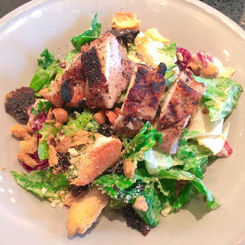 シーザー･オン･エス･サラダ(tavern on S)