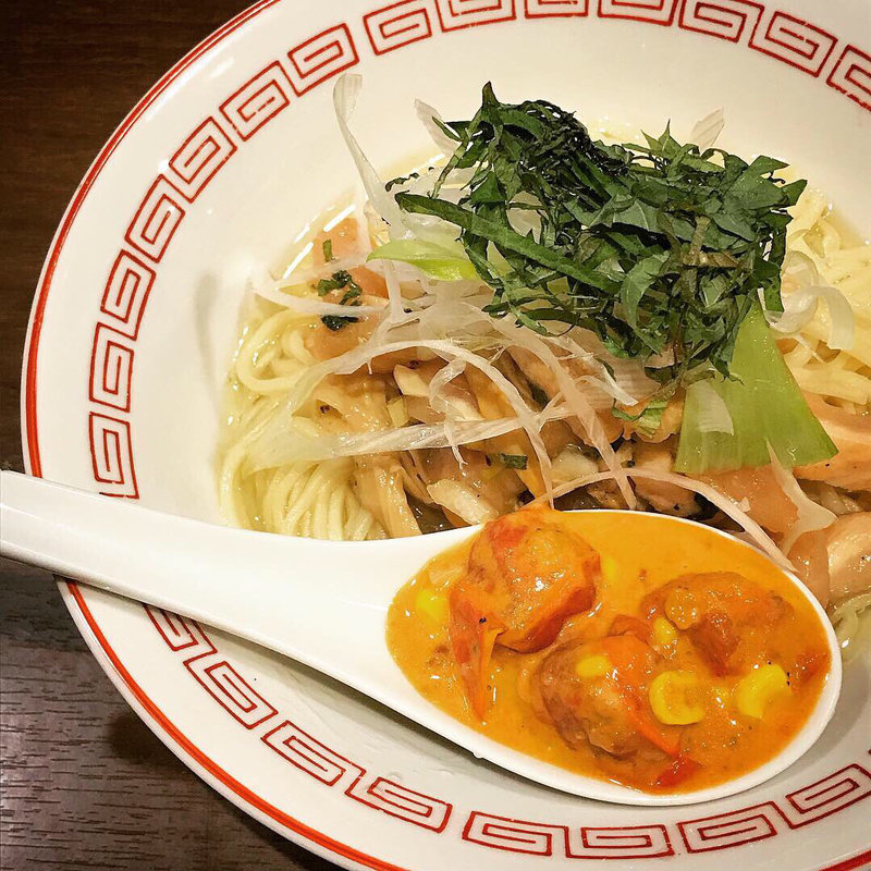 限定 赤鶏の鶏油そば(八咫烏)