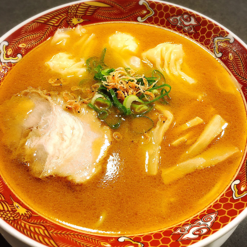 ワンタン濃厚海老そば(えび助)