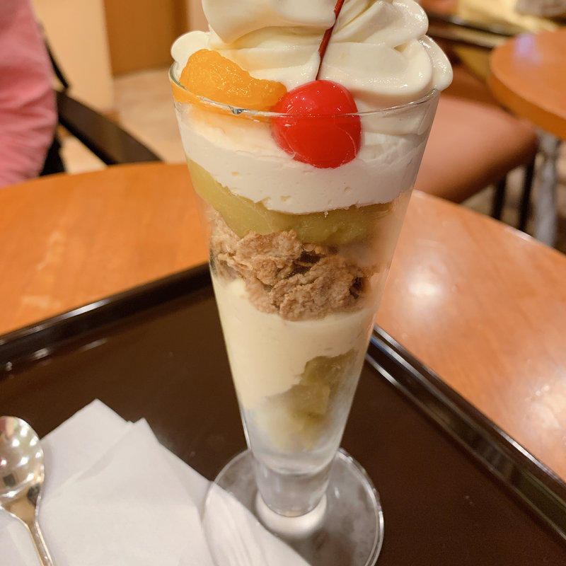 芋ようかんソフトパフェ(ふなわかふぇ 浅草店)