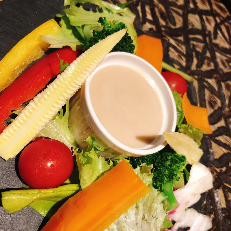 季節野菜のバーニャカウダ(スペインバルダイニング トーティラ フラット )