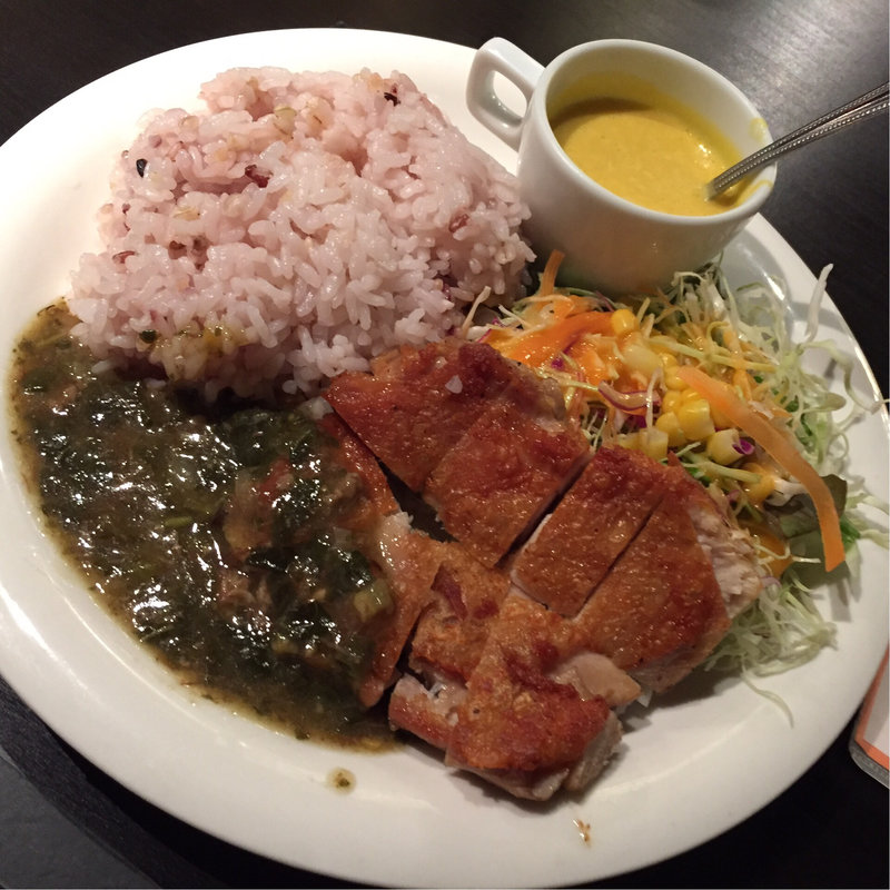 チキンステーキ(グリルワイン百 -hyaku- 堂島川)