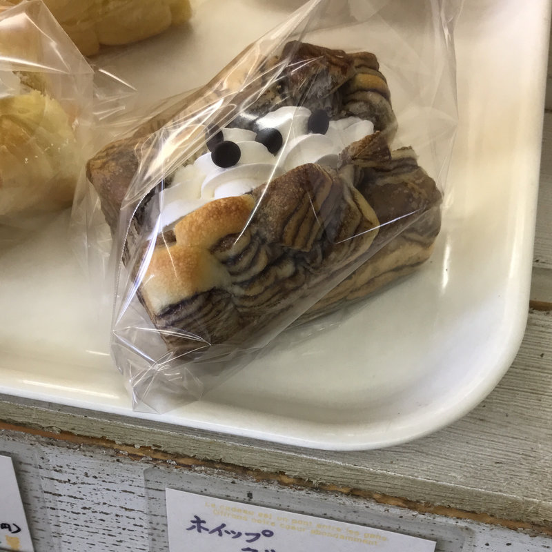 ホイップクリームサンド(トイズベーカリー （Toy's ベーカリー）)