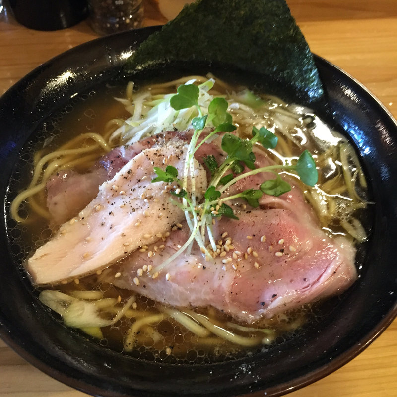 黒 鶏清湯しょう油ラーメン(立呑みラーメンバル ZAGINZA)
