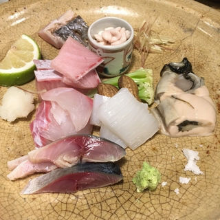 刺身盛り合わせ(れんげ料理店)