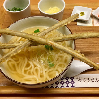 天下三槍うどん(博多やりうどん 空港別邸)