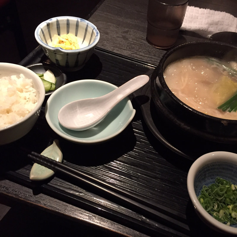 餃子鍋鶏肉ランチ(餃子鍋 A-chan（アーチャン）)