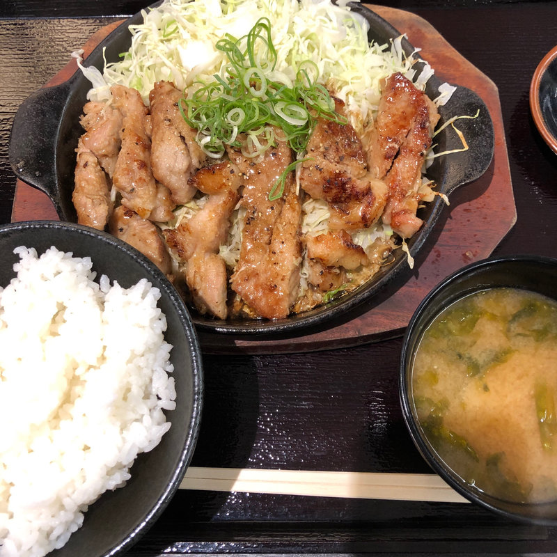 塩とんテキ定食(とんテキ あっちゃん)