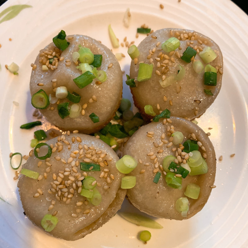 海老入り上海焼き小籠包 ４コ(上海小籠包 厨房 阿杏本店)