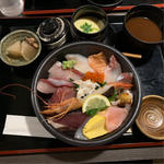 儂の海鮮丼(総本山 )