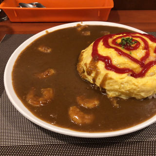 オムエビカレー(めぐろ三ツ星食堂)