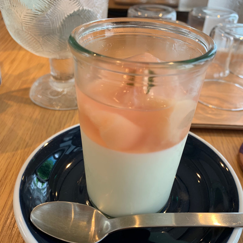 桃ミントヨーグルトプリン(tawanico)