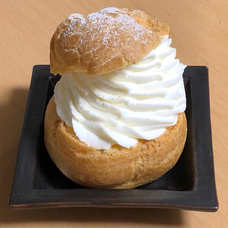 生シュー(トリアノン洋菓子店 高円寺本店)